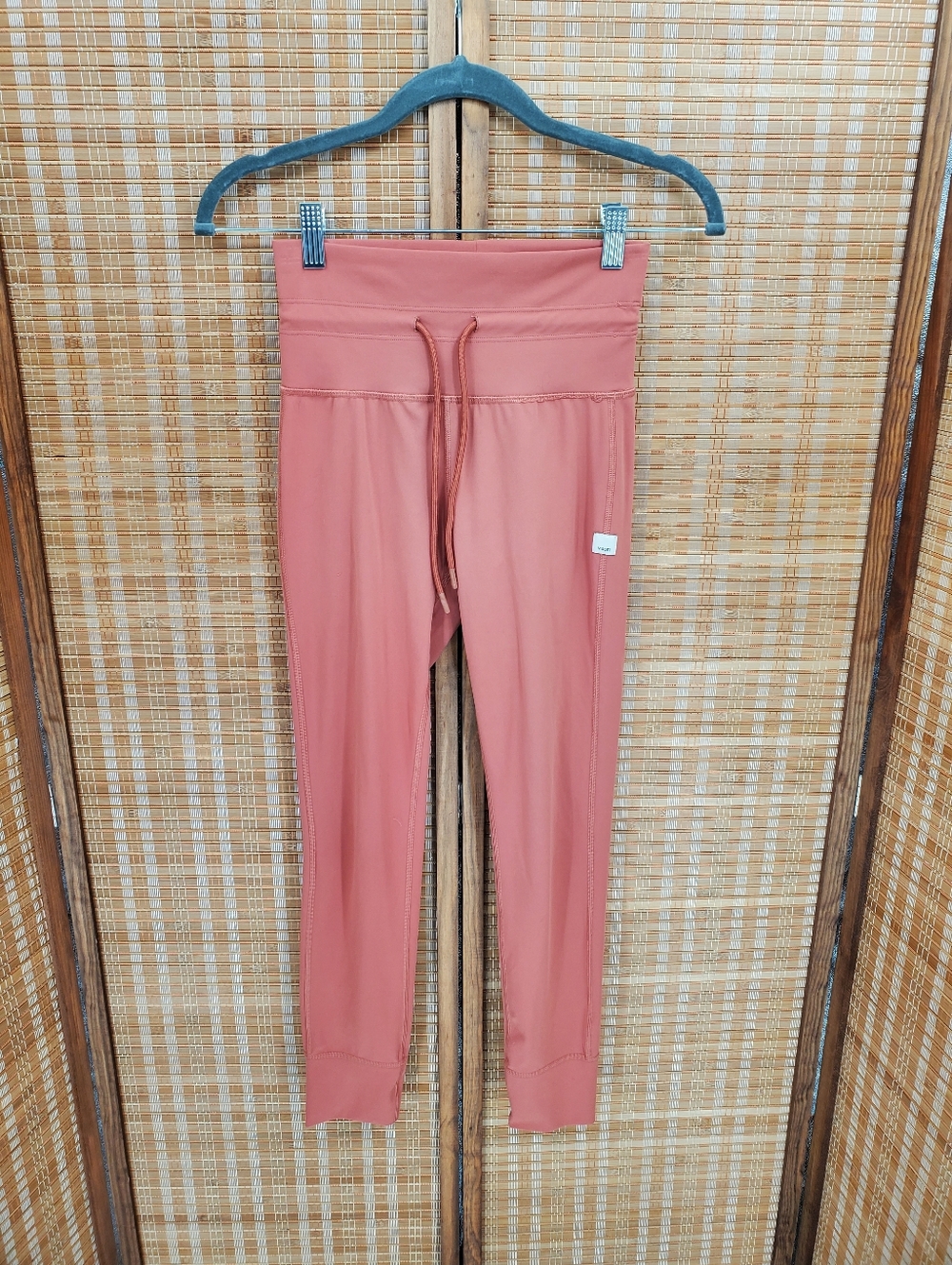 ♤ Vuori Daily Jogger Terracotta Pink Orange Athletic Pants VW323 Size XS